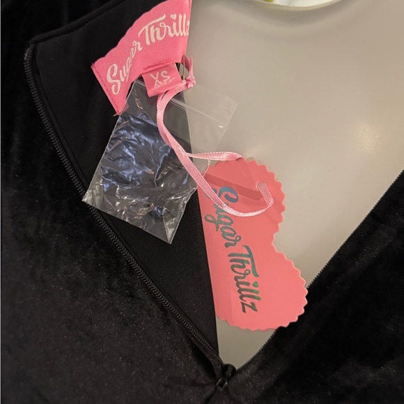 Sugar Thrillz Black Velvet Women's Jacket - Picture 4 of 4